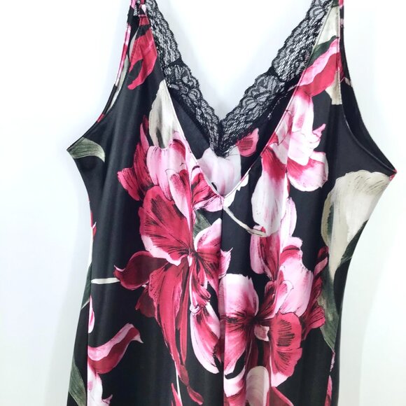 Women's XXL Elegant Lilac & London Floral Nightgown Chemise Slip Black Red Silky - Picture 7 of 10